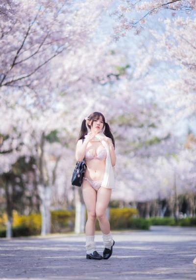 实拍各种走光视频_HD在线观看