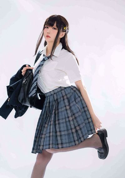 征服丰满女班主任_BD韩语电影全集观看