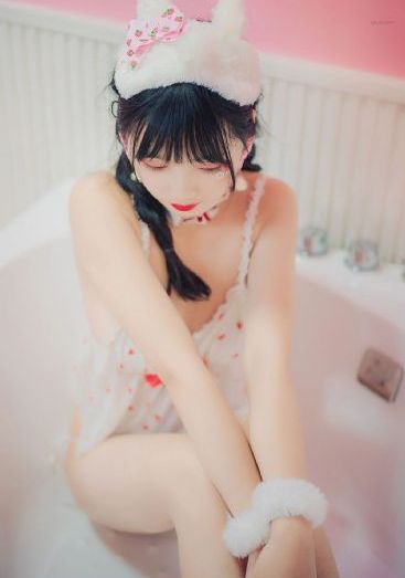 和尚与乳妇在线观看_高清字幕版在线播放