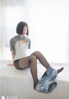 电影院揉女朋友奶头_高清无删减在线观看