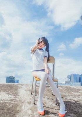 怀孕涨奶1v1沉司卿裴月_720电影免费在线