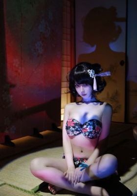 欧美变态口味重另类小说_超清在线视频播放